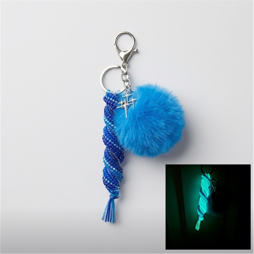 🌟Blue Radiance Keychain - Picture 3 of 5